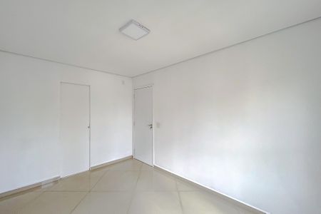 Apartamento à venda com 80m², 2 quartos e 2 vagasSuíte
