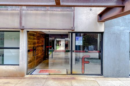 Apartamento à venda com 80m², 2 quartos e 2 vagasÁrea comum - Plaquinha