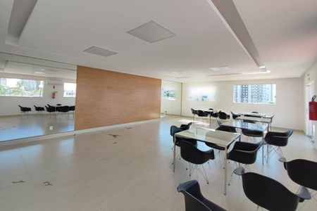 Apartamento para alugar com 45m², 2 quartos e 1 vagaÁrea comum - Salão de festas