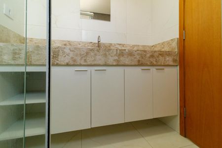 Casa para alugar com 110m², 2 quartos e 1 vagaBanheiro da Suíte 2