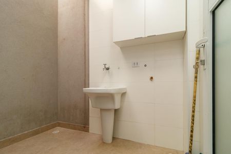 Casa para alugar com 110m², 2 quartos e 1 vagaÁrea de Serviço