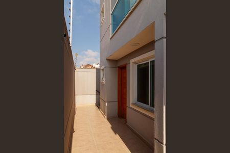 Casa para alugar com 110m², 2 quartos e 1 vagaFachada
