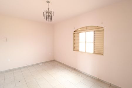 Apartamento para alugar com 99m², 2 quartos e sem vagaQuarto 1