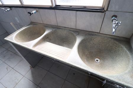 Apartamento para alugar com 99m², 2 quartos e sem vagaÁrea de Serviço