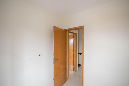 Casa à venda com 70m², 3 quartos e 3 vagas Casa à venda com 70m², 3 quartos e 3 vagasQuarto 2