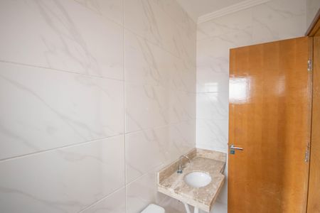 Casa à venda com 70m², 3 quartos e 3 vagas Casa à venda com 70m², 3 quartos e 3 vagasBanheiro da Suíte