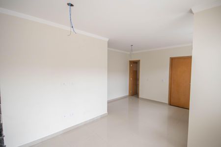 Casa à venda com 70m², 3 quartos e 3 vagas Casa à venda com 70m², 3 quartos e 3 vagasSala/Cozinha