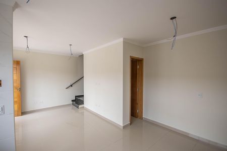 Casa à venda com 70m², 3 quartos e 3 vagas Casa à venda com 70m², 3 quartos e 3 vagasSala/Cozinha