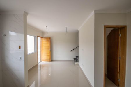 Casa à venda com 70m², 3 quartos e 3 vagas Casa à venda com 70m², 3 quartos e 3 vagasSala/Cozinha