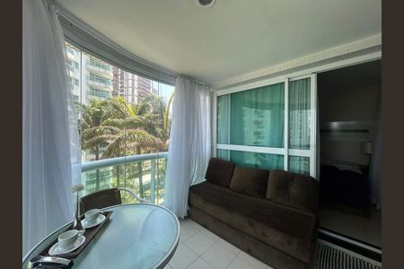 Apartamento à venda com 52m², 1 quarto e 1 vaga