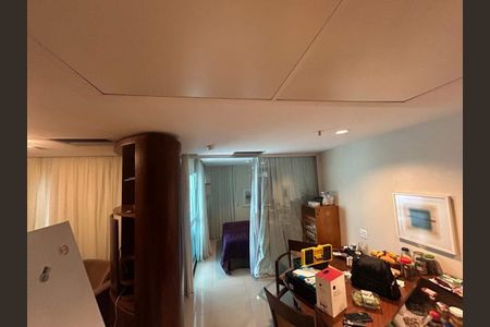 Apartamento à venda com 52m², 1 quarto e 1 vaga