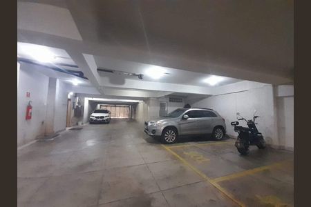 Apartamento à venda com 180m², 3 quartos e 2 vagas