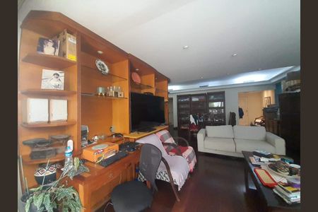 Apartamento à venda com 180m², 3 quartos e 2 vagas