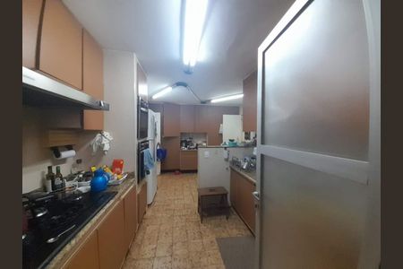 Apartamento à venda com 180m², 3 quartos e 2 vagas