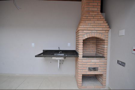 Casa à venda com 69m², 2 quartos e 2 vagasChurrasqueira