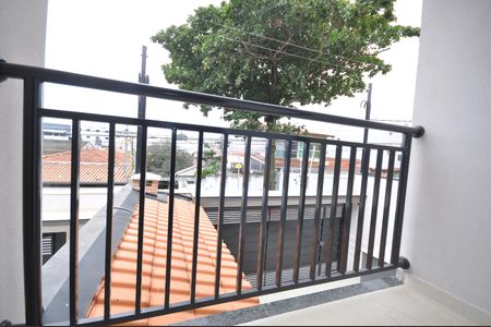 Casa à venda com 69m², 2 quartos e 2 vagasSacada da Suíte 1