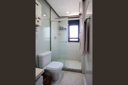 Apartamento à venda com 182m², 4 quartos e 3 vagasBanheiro Suíte 1