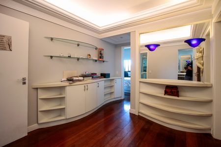 Apartamento à venda com 182m², 4 quartos e 3 vagasQuarto 1