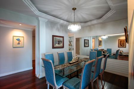 Apartamento à venda com 182m², 4 quartos e 3 vagasSala