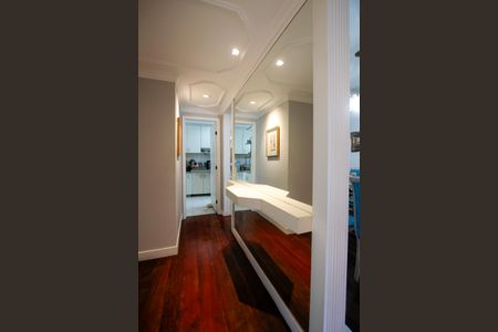 Apartamento à venda com 182m², 4 quartos e 3 vagasCorredor