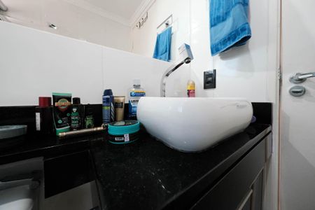 Casa à venda com 100m², 2 quartos e 1 vagaBanheiro