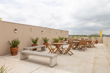 Apartamento à venda com 36m², 2 quartos e sem vagaÁrea comum