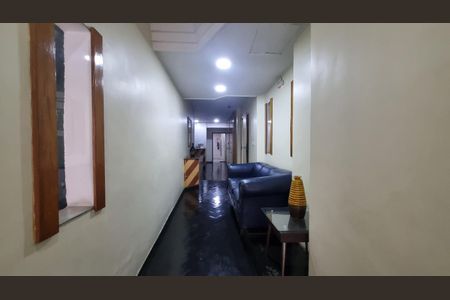 Apartamento para alugar com 80m², 2 quartos e 1 vagaHall