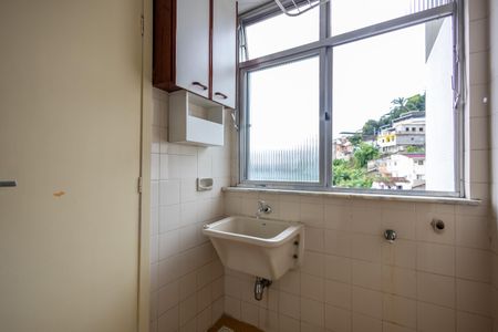 Apartamento para alugar com 80m², 2 quartos e 1 vagaÁrea de Serviço