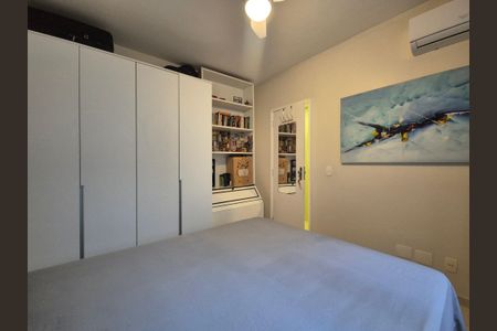 Apartamento à venda com 178m², 3 quartos e 2 vagasQuarto