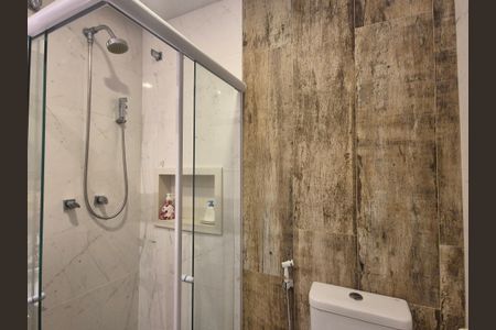 Apartamento à venda com 178m², 3 quartos e 2 vagasBanheiro social