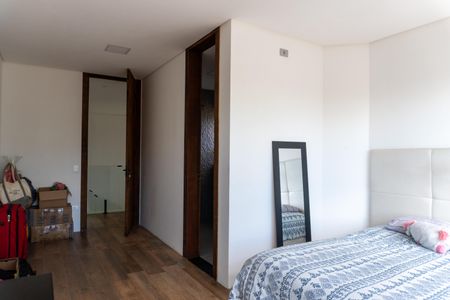 Casa de condomínio para alugar com 535m², 5 quartos e 6 vagasQuarto 3 - Suíte