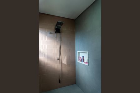 Casa de condomínio para alugar com 535m², 5 quartos e 6 vagasBanheiro - Quarto 4 - Suíte