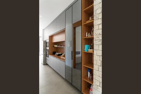 Casa de condomínio para alugar com 535m², 5 quartos e 6 vagasCozinha