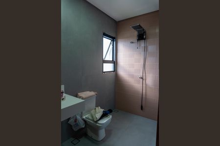 Casa de condomínio para alugar com 535m², 5 quartos e 6 vagasBanheiro - Quarto 4 - Suíte