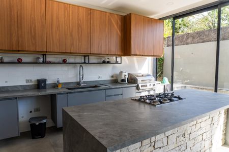 Casa de condomínio para alugar com 535m², 5 quartos e 6 vagasCozinha