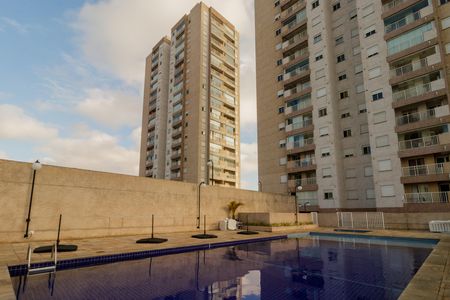 Apartamento à venda com 41m², 2 quartos e 1 vaga Apartamento à venda com 41m², 2 quartos e 1 vagaÁrea comum - Piscina