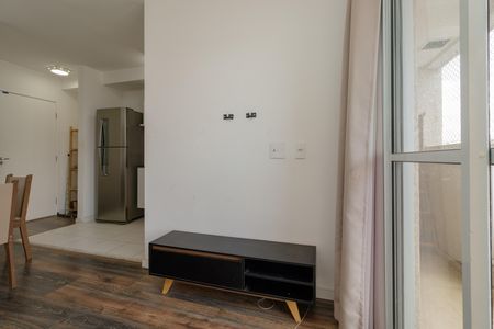 Apartamento à venda com 41m², 2 quartos e 1 vaga Apartamento à venda com 41m², 2 quartos e 1 vagaSala