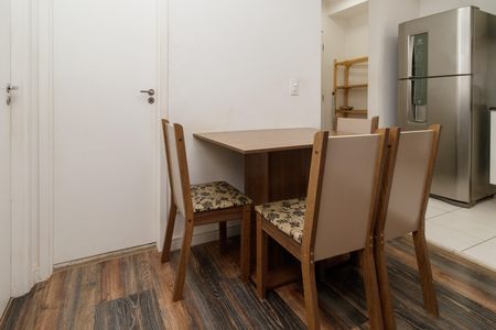 Apartamento à venda com 41m², 2 quartos e 1 vaga Apartamento à venda com 41m², 2 quartos e 1 vagaSala de Jantar