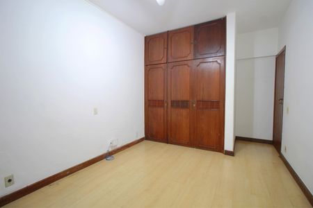 Apartamento à venda com 375m², 4 quartos e 4 vagasSuite 2
