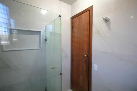 Apartamento à venda com 375m², 4 quartos e 4 vagasBanheiro da Suíte 4