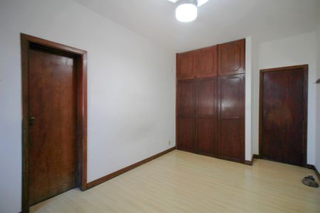 Apartamento à venda com 375m², 4 quartos e 4 vagasSuite 4