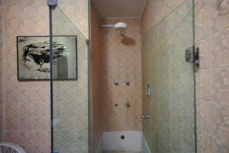 Apartamento à venda com 375m², 4 quartos e 4 vagasBanheiro da Suíte 3