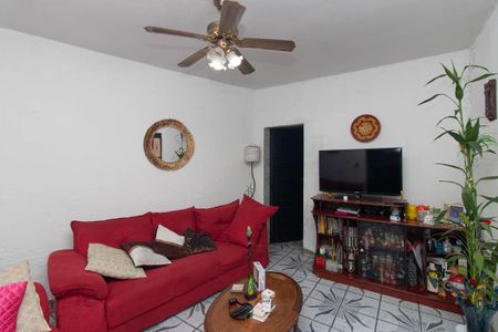 Casa à venda com 240m², 4 quartos e 3 vagas Casa à venda com 240m², 4 quartos e 3 vagasSala 2