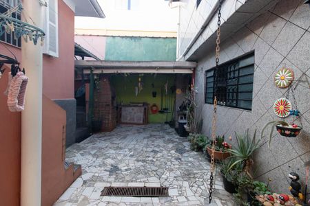 Casa à venda com 240m², 4 quartos e 3 vagas Casa à venda com 240m², 4 quartos e 3 vagasQuintal