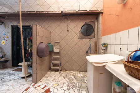 Casa à venda com 240m², 4 quartos e 3 vagas Casa à venda com 240m², 4 quartos e 3 vagasÁrea de Serviço