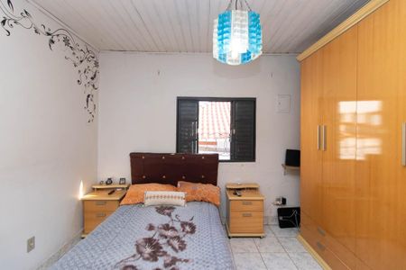 Casa à venda com 240m², 4 quartos e 3 vagas Casa à venda com 240m², 4 quartos e 3 vagasSuíte