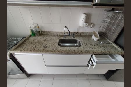 Apartamento à venda com 65m², 2 quartos e 1 vagaCozinha 