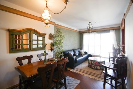 Apartamento à venda com 94m², 2 quartos e 2 vagasSala