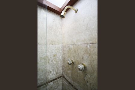 Apartamento à venda com 94m², 2 quartos e 2 vagasBanheiro Social