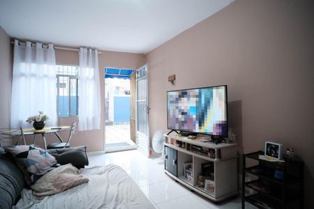 Casa à venda com 179m², 3 quartos e 7 vagasSala